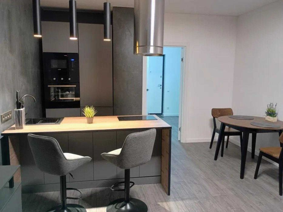 Продаётся стильная квартира-студия в ЖК «Олимпиец»! пр. Шевченко. 1K7