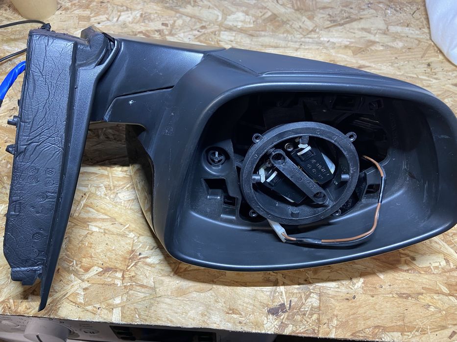 Retrovisor peugeot 208