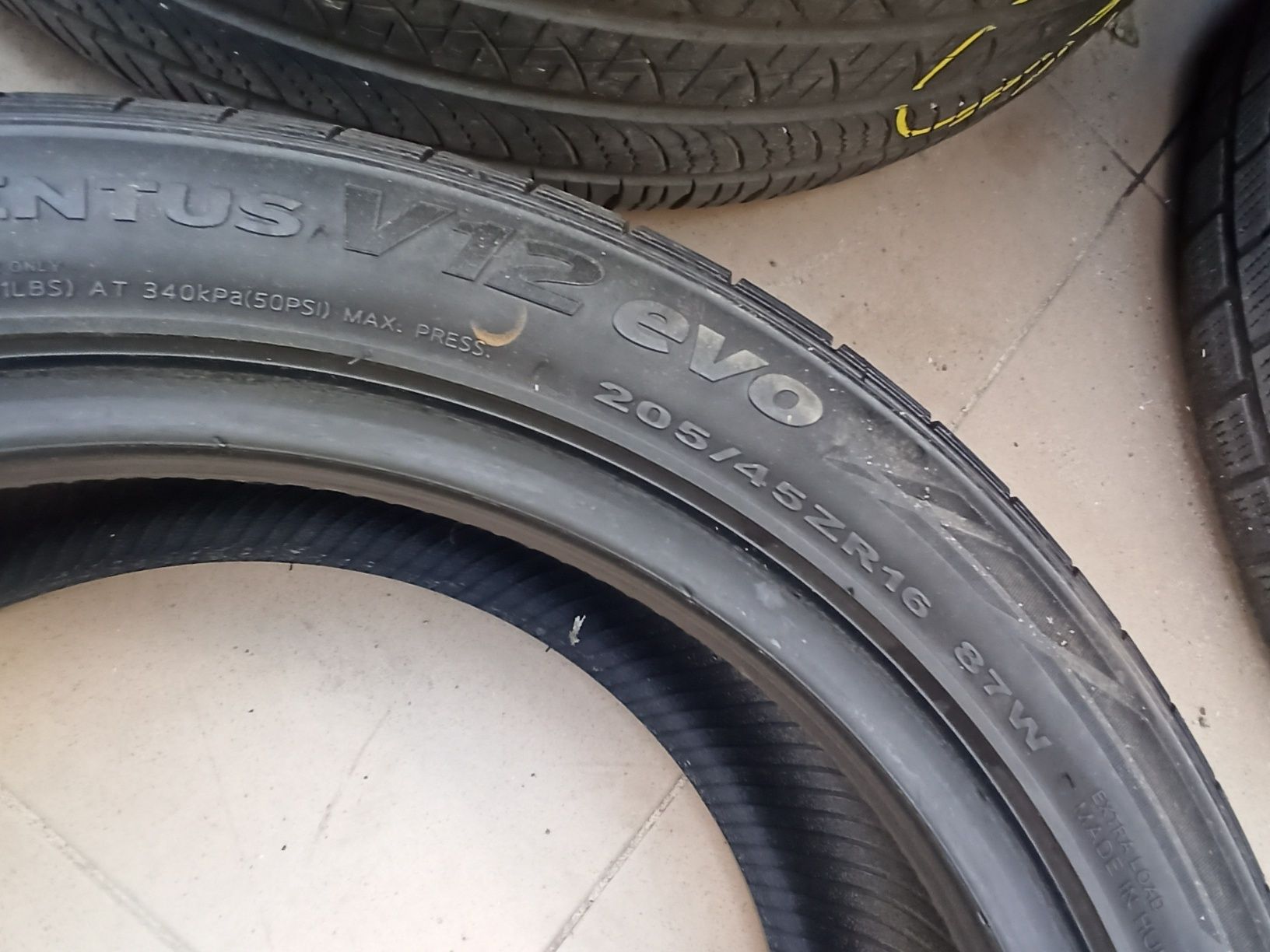 Летняя резина 205/45 R16 Hankook Ventus V12 EVO