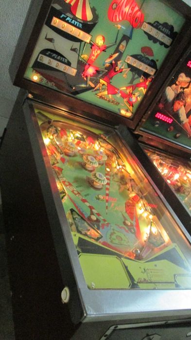 Flipper-Bally-Camelot-ano-1969-