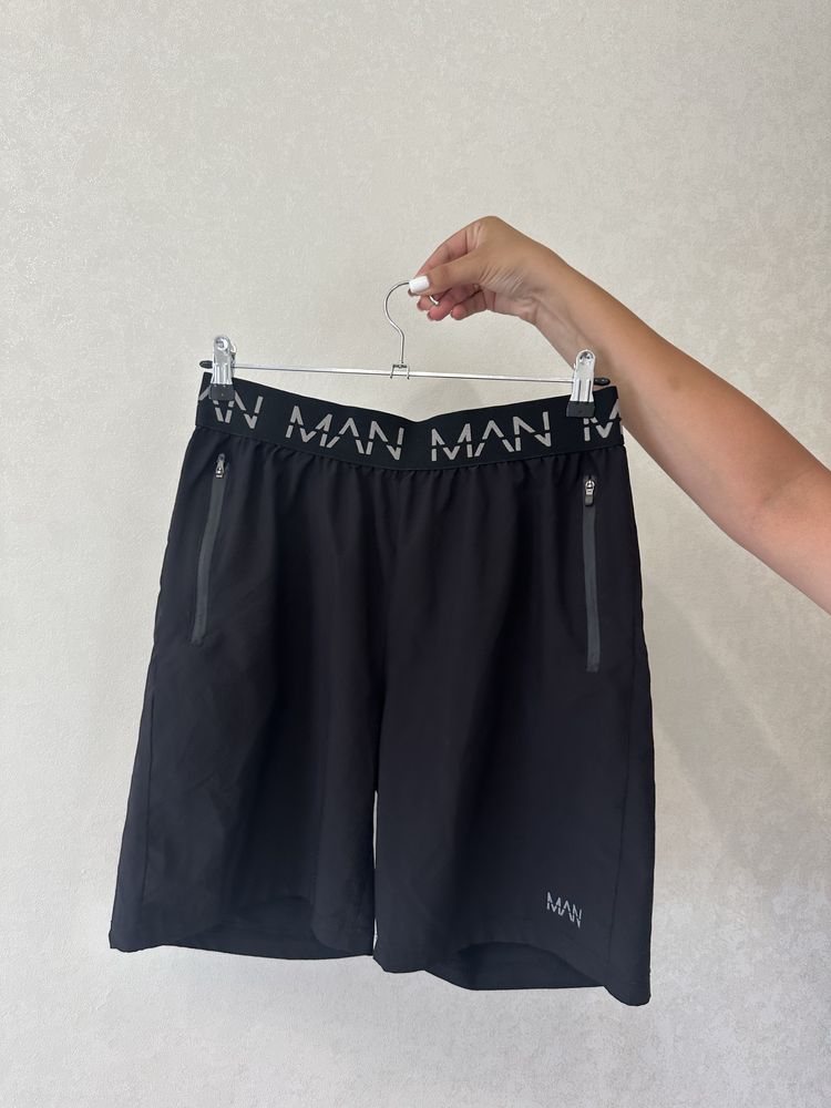 Чоловічі шорти MAN