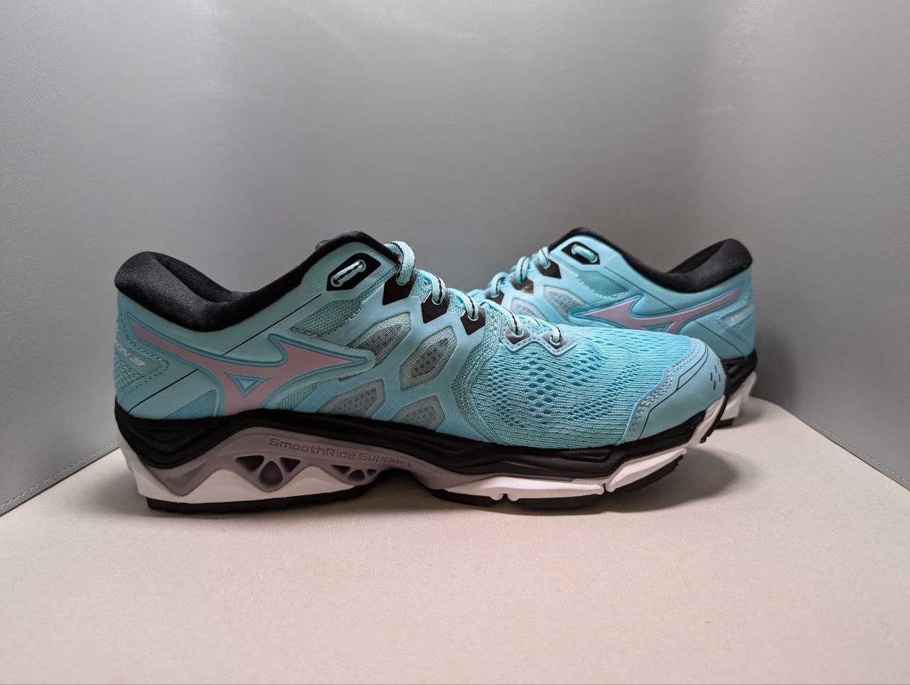 Кросівки Mizuno Wave Horizon 3 J1GD192669 
розмір US 11 EU 42.5