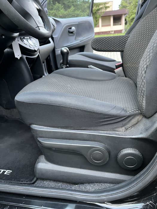 Nissan note 1.6 бензин