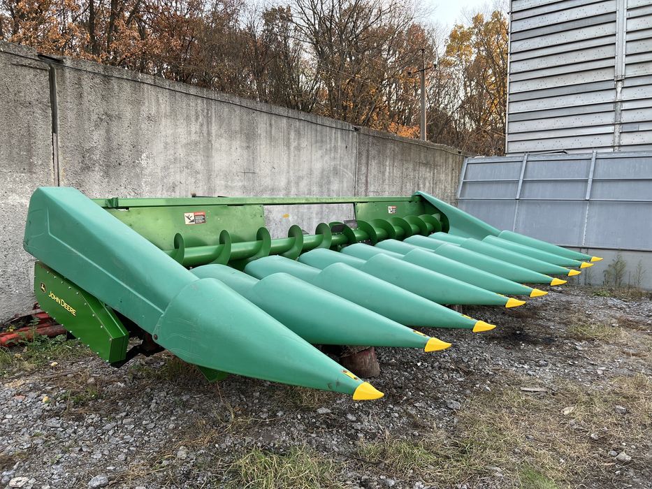 Жатка кукурузная Джон Дір 892 з сечкарем. Обмін