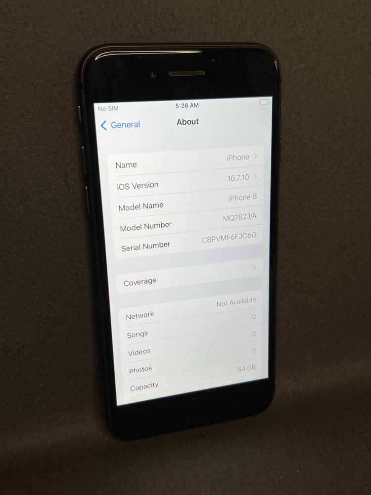 iPhone 8/64Gb Отличное состояние!