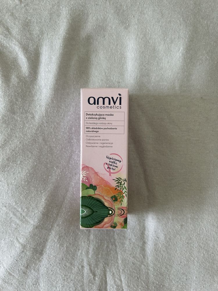 amvi maska z zieloną glinką