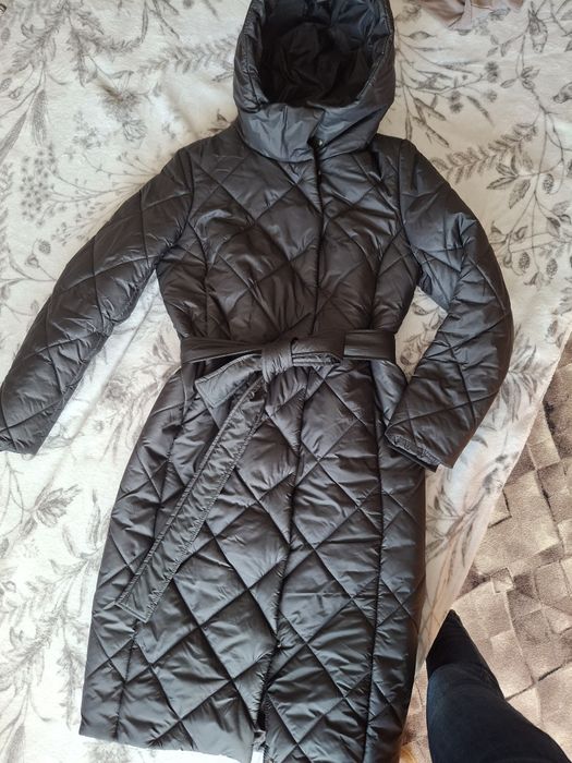 Пальто -куртка, тепле   ,46 розмір ,М-ка, чорне