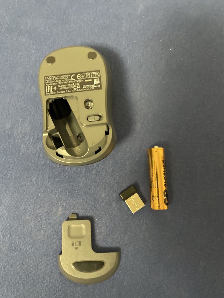 Myszka Logitech M220 Silent Szary