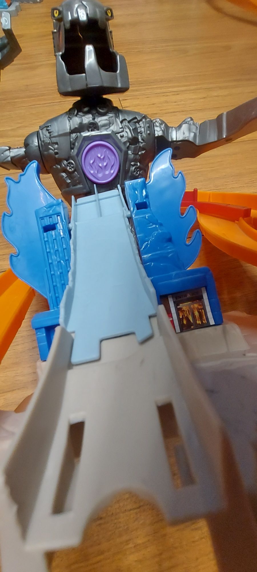 Tor hot wheels zestaw potwór Atak Nitrobot