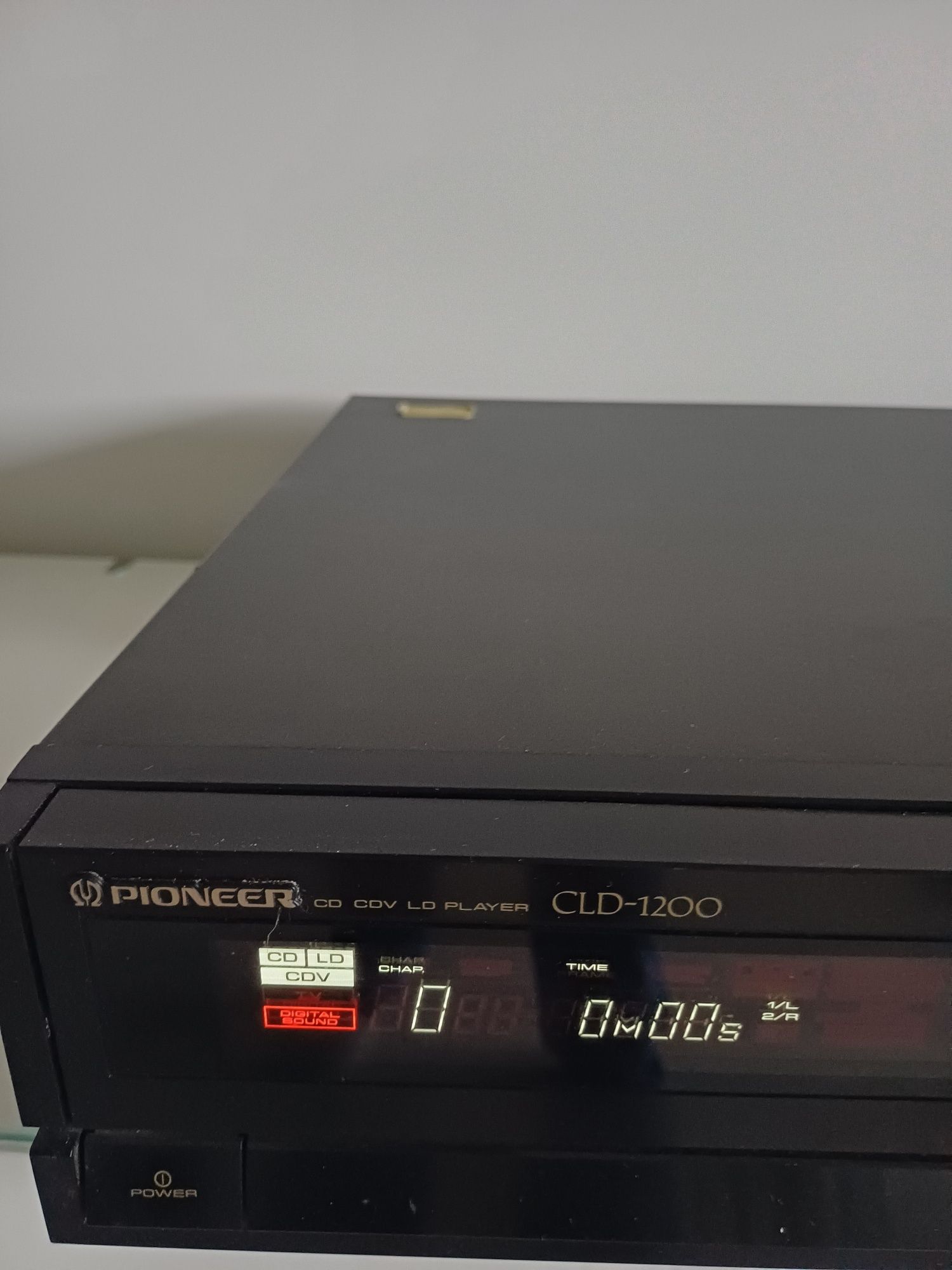 Pioneer  CLD 1200 laser disc