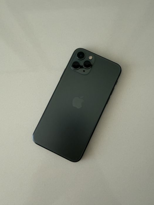 Apple iPhone 11 pro 64GB 100% “cinzento” + capa e carregador