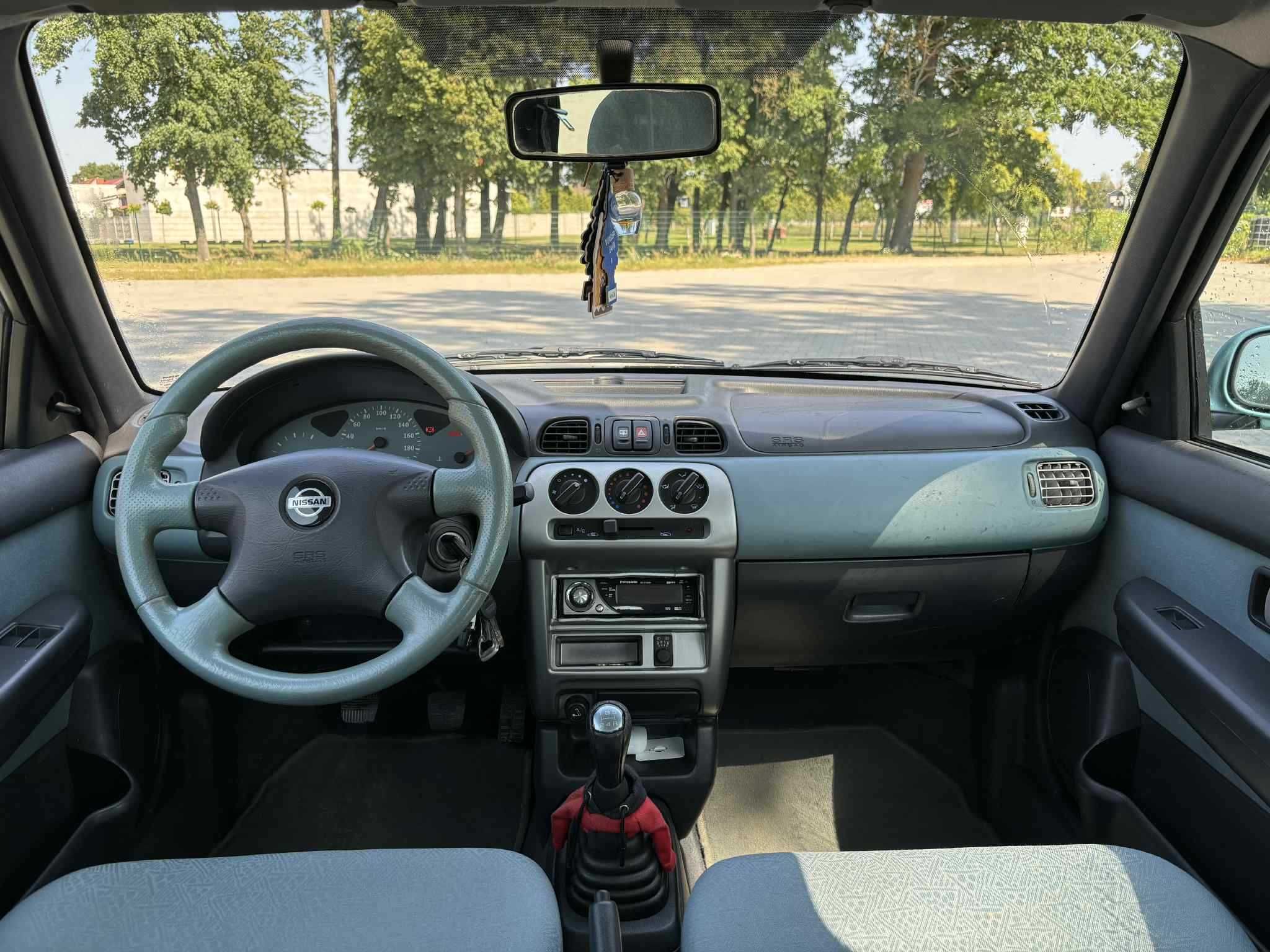 Nissan Micra k11 2001r