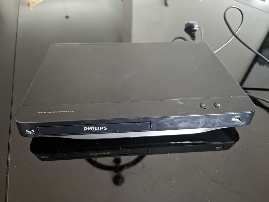 Leitor Blu-ray Philips avariado