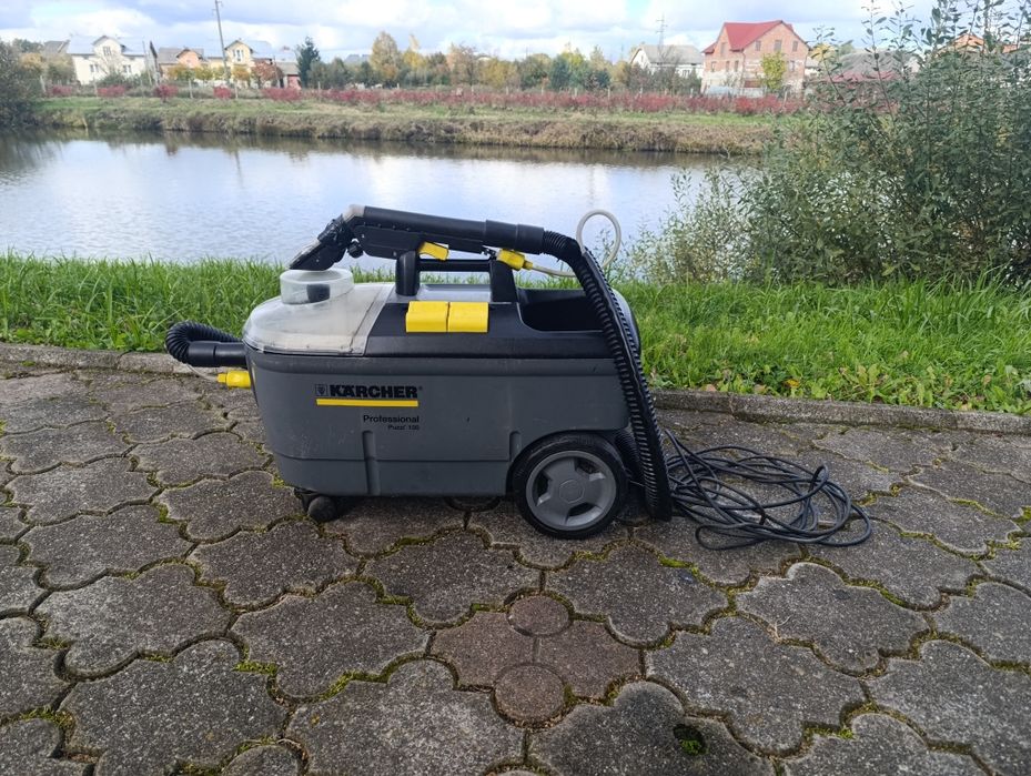 Професійний миючий пилосос Karcher puzzi 100