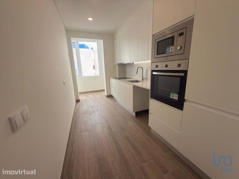 Apartamento T2 em Faro (Sé e São Pedro) de 72,00 m2