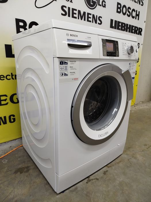 Пральна машина фірми Bosch, модель WAS32798ME