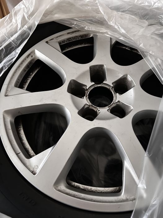 Alufelgi koła opony Audi Q5 235/65r17!!!