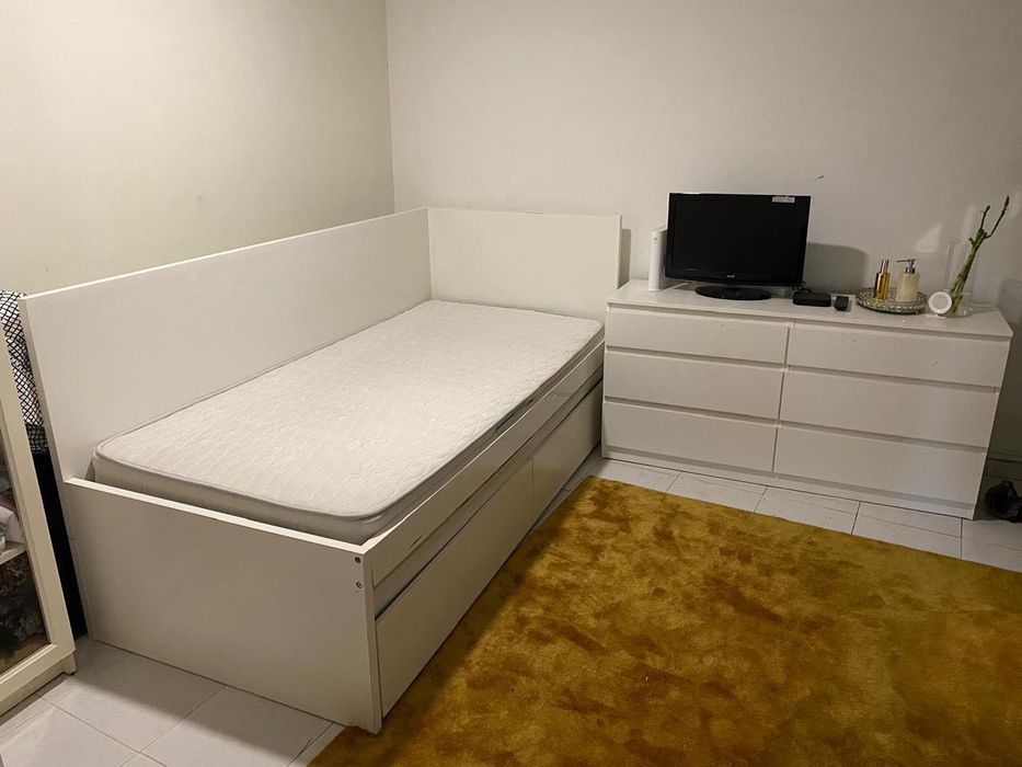Cama solteiro, 2 gavetões (arrumação)