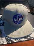 Chapeu Nasa de pala reta