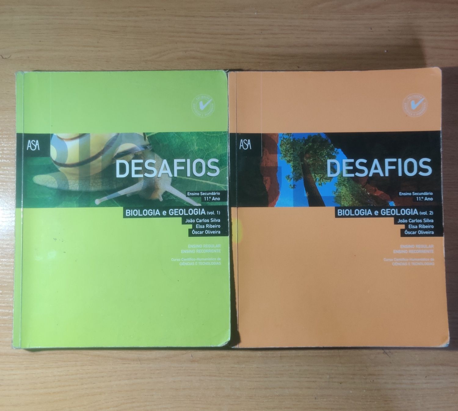 6 Livros de biologia  e geologia 10, 11 e 12 ano