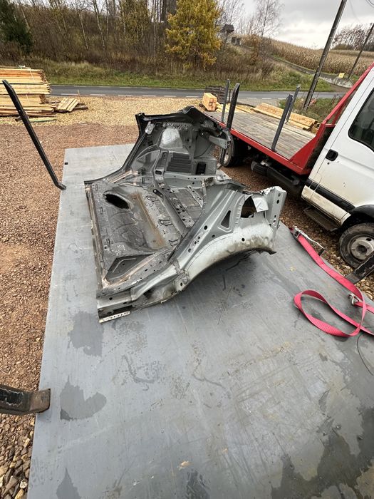 Poszycie, cwiartka ,tyl bmw f44