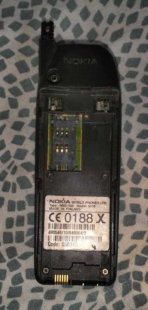Телефон Nokia 5110 (NSE-1NX) на запчастини