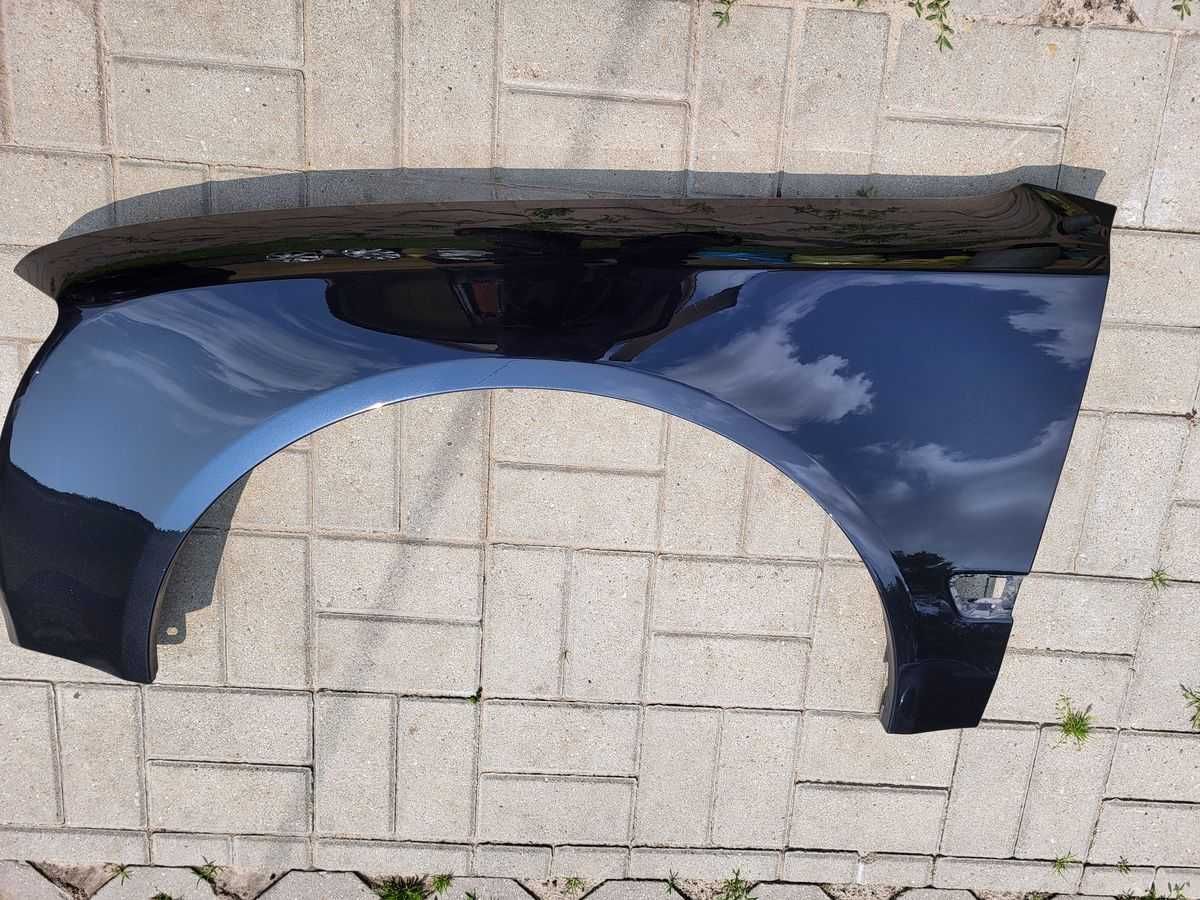 AUDI A8 D3 błotnik przedni - lift .