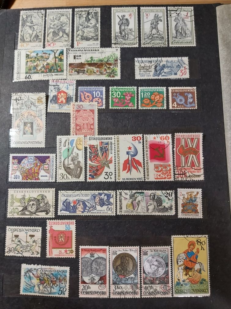 Ponad 270 różnych Czechosłowackich znaczków