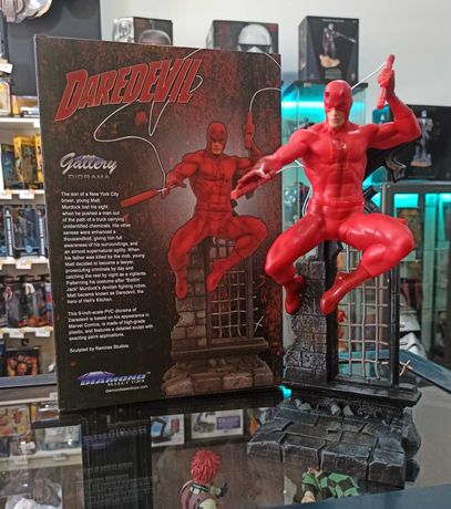 Estátua Marvel - Daredevil