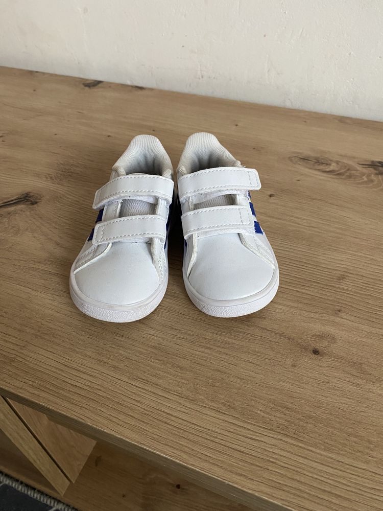 Sprzedam buty adidas