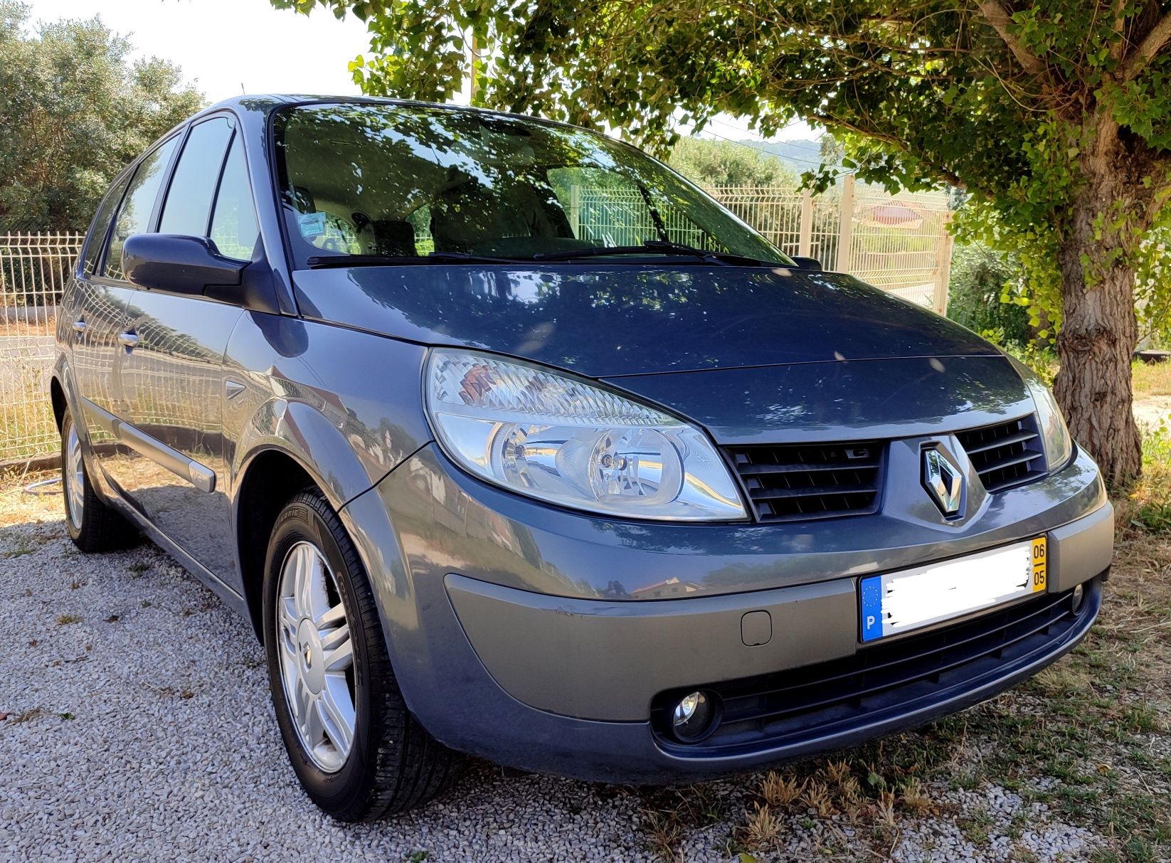 Renault Grand Scenic 7 lug Luxe Privilege 106cv caixa 6