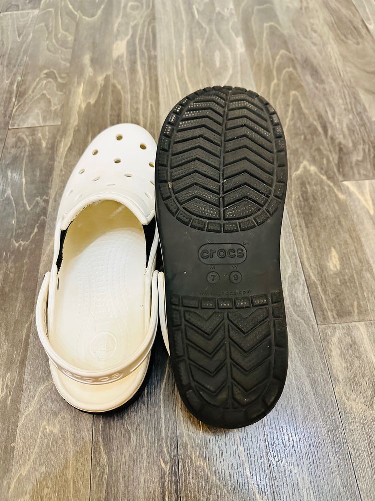 Crocs жіночі , розмір 7/9, Оригінал !