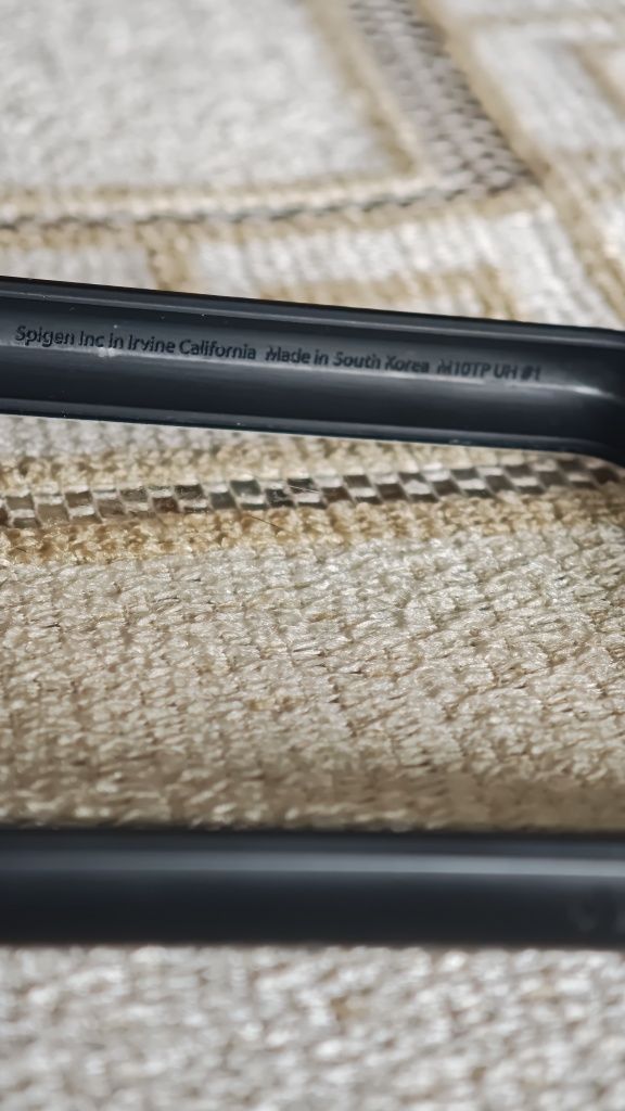 Etui Spigen do Xiaomi Mi10T i Mi10T Pro