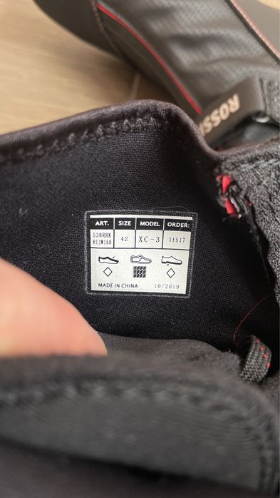 Лижні черевики боти 42 розмір Rossignol XC-3 Нові утеплені