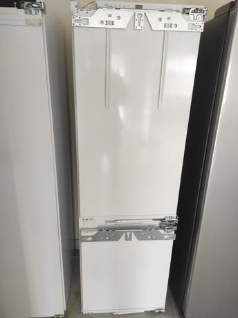 Холодильник встраиваемый с доводчиками Liebherr ICN 3376 НОВЫЙ