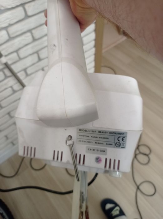 Отпариватель кожи H1107 Facial steamer