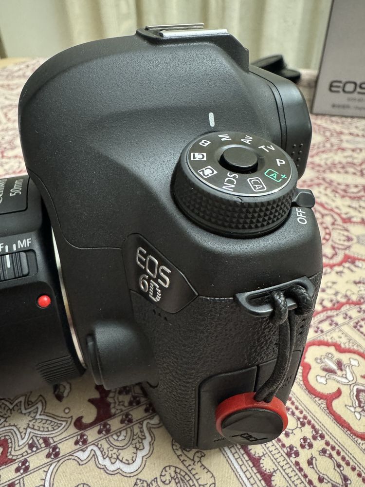 Canon EOS 6D c/garantia + Canon 50mm f/1.8 (NOVA)