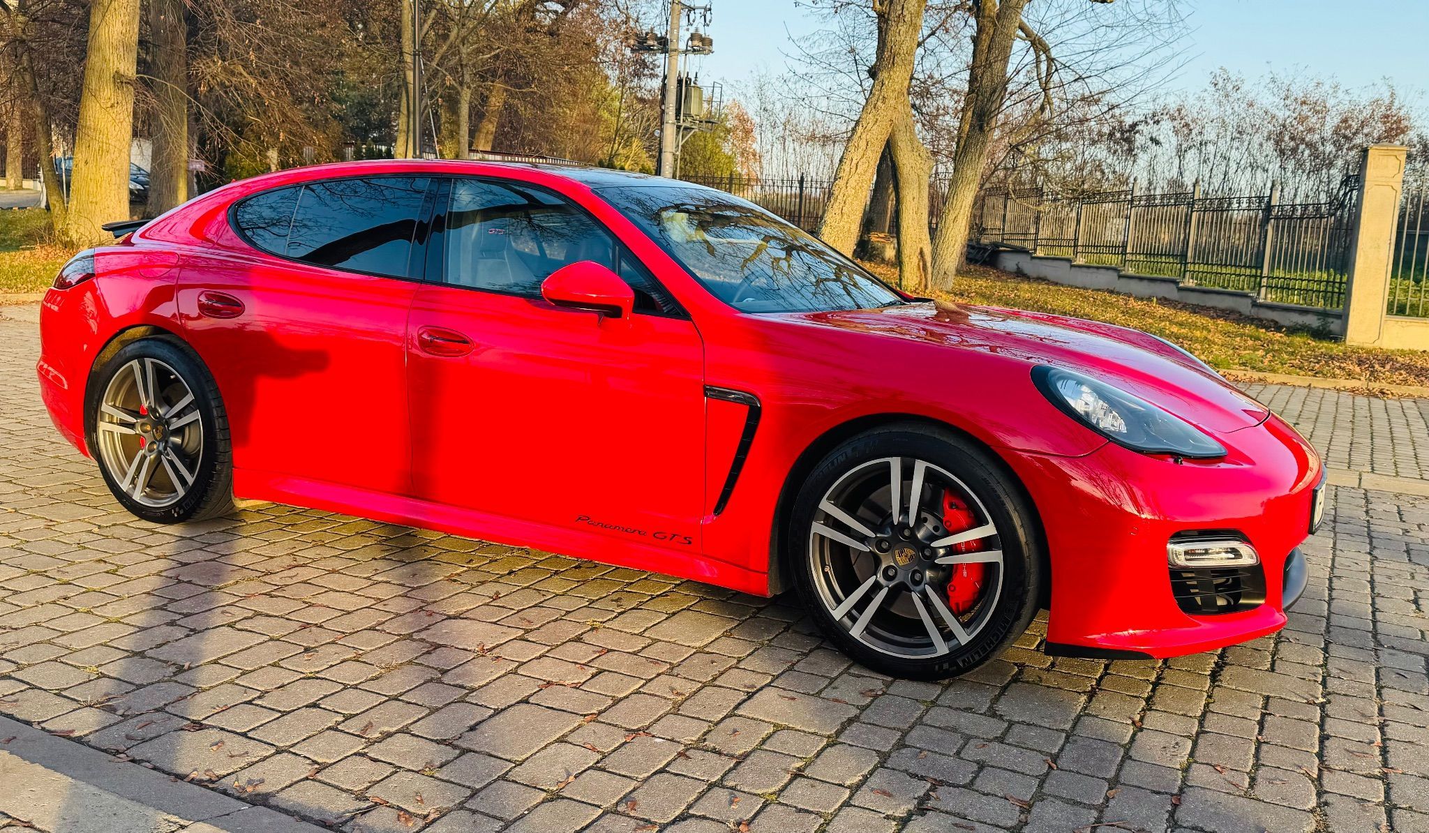 Porsche Panamera Gts