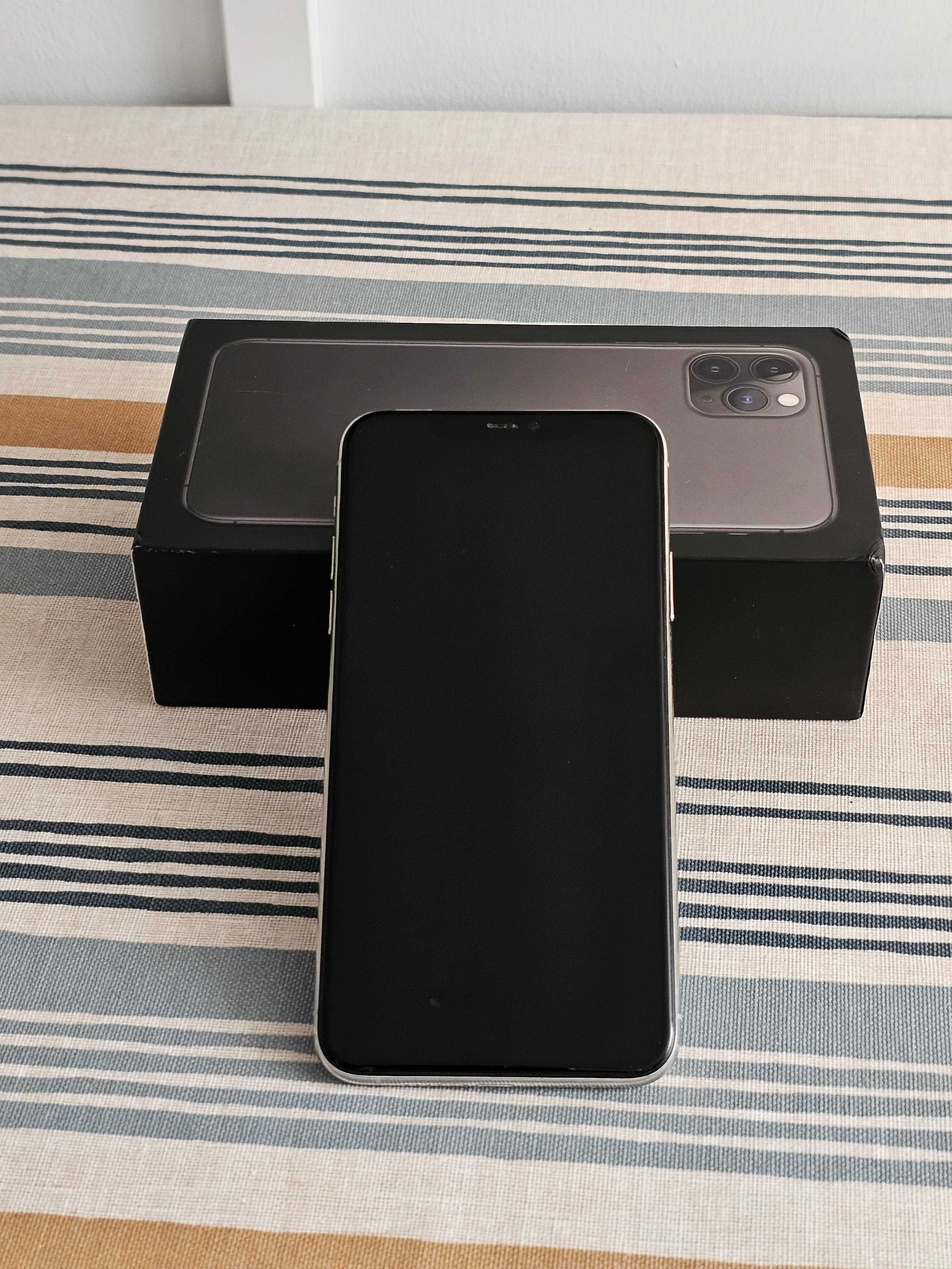 Iphone 11Pro Max 256gb .  72% Bateria. Muito bom.