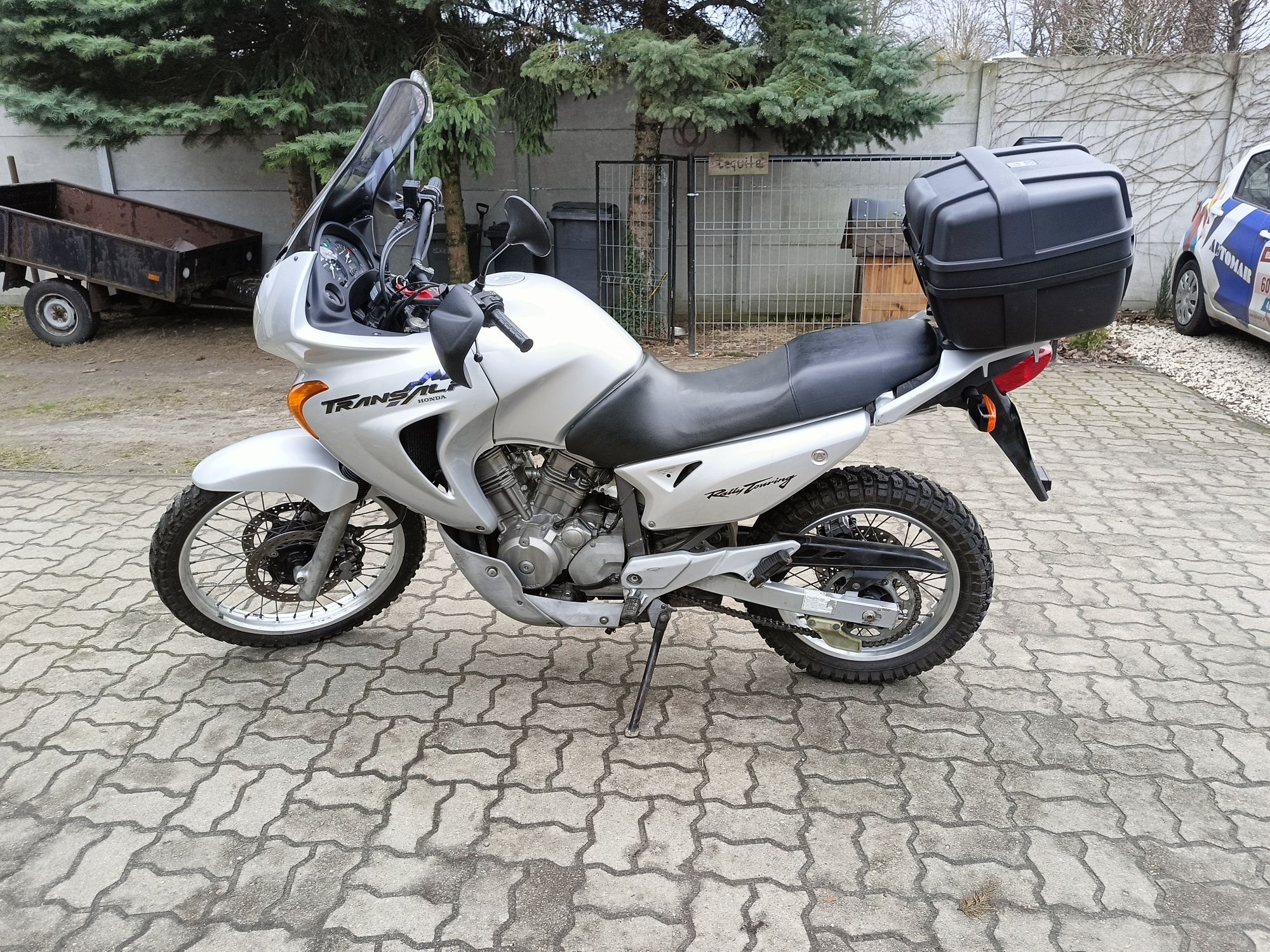 Sprzedam Honda Transalp. Zamienię