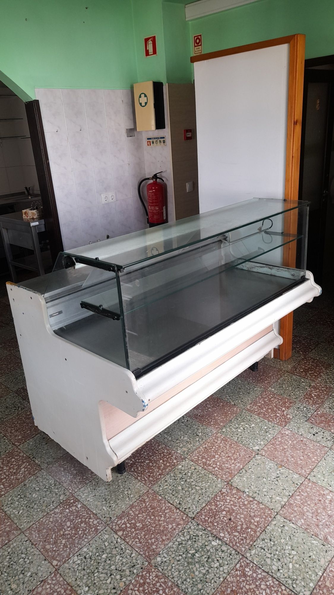 Vitrine frigorifica para cafe pastelaria