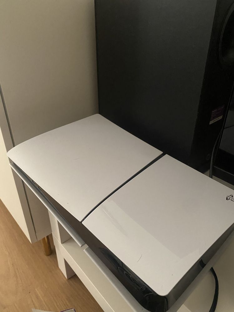 Ps5 semi nova para venda com jogo eafc25