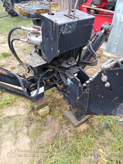 Koparka zawieszana do traktora