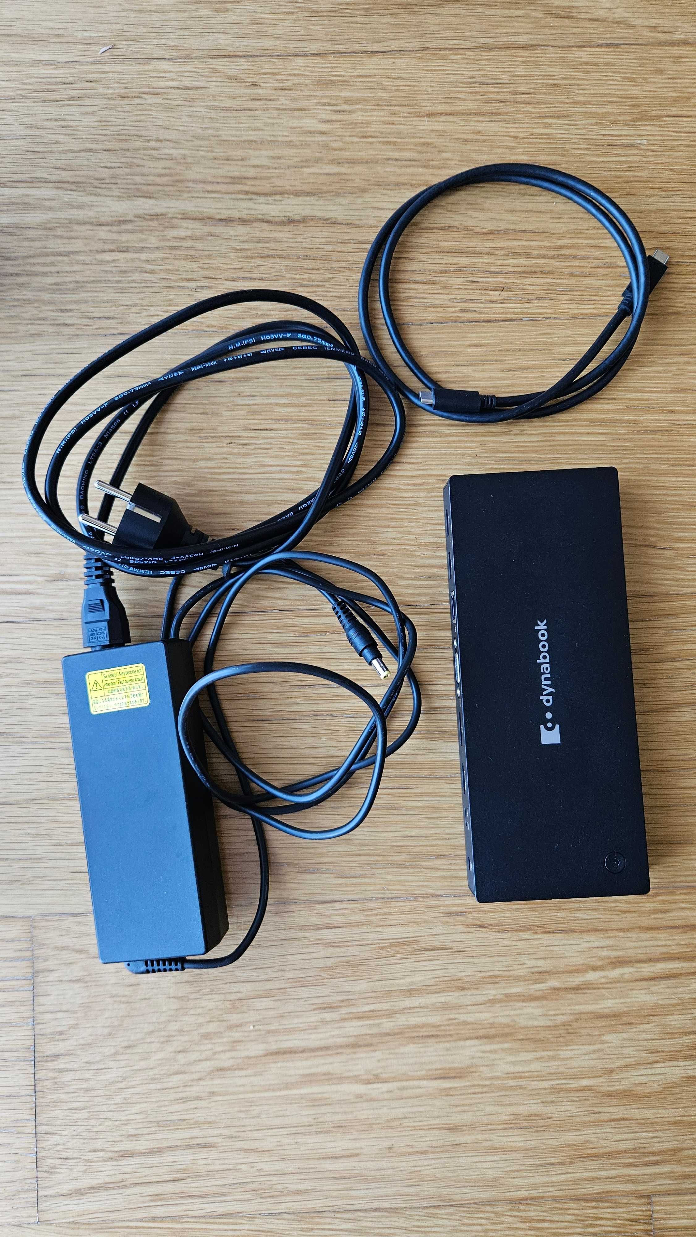 Toshiba Dynabook USB-C dock