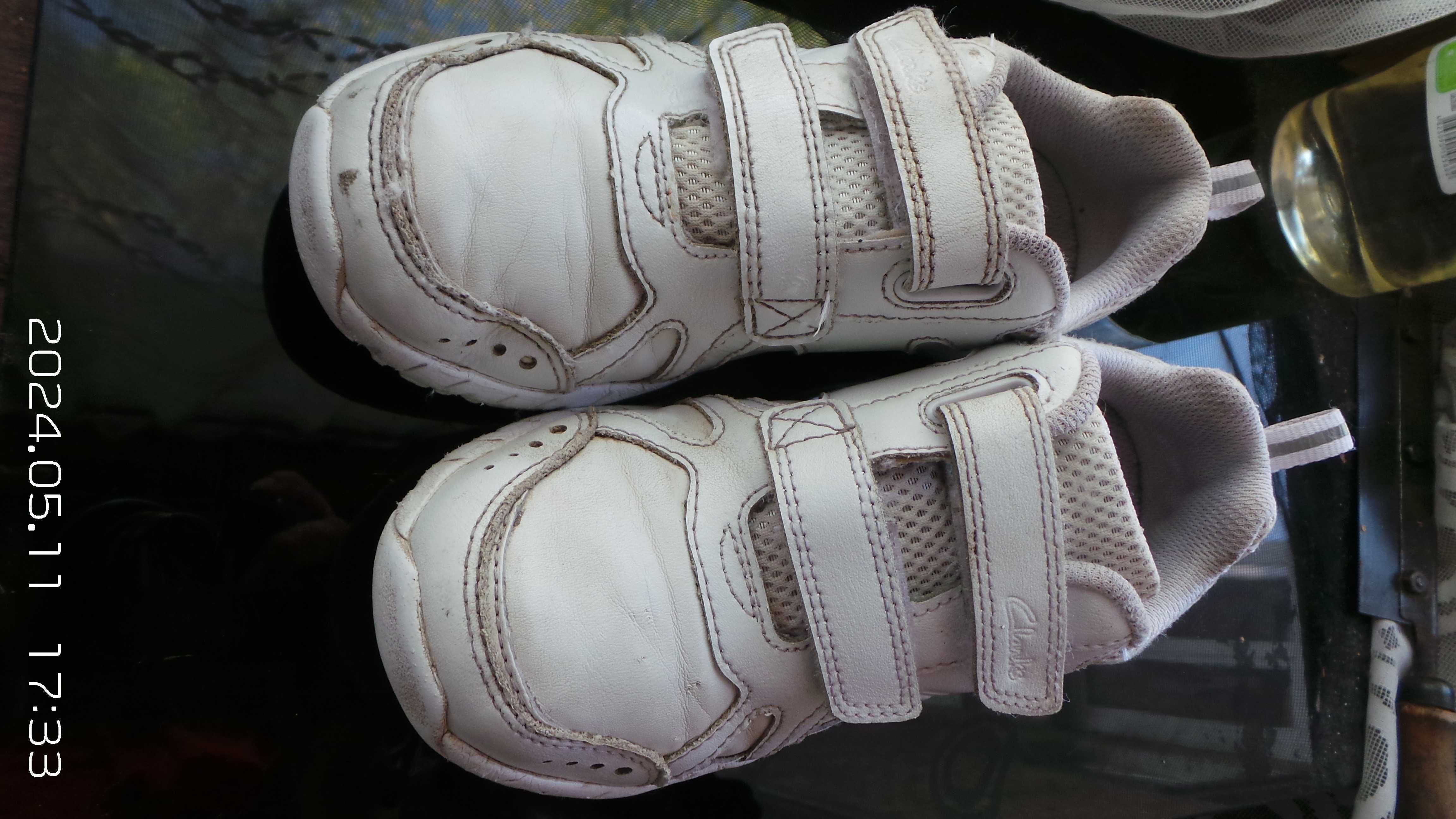 белые кроссовки Clarks разм 29,5 стелька 19,5 см