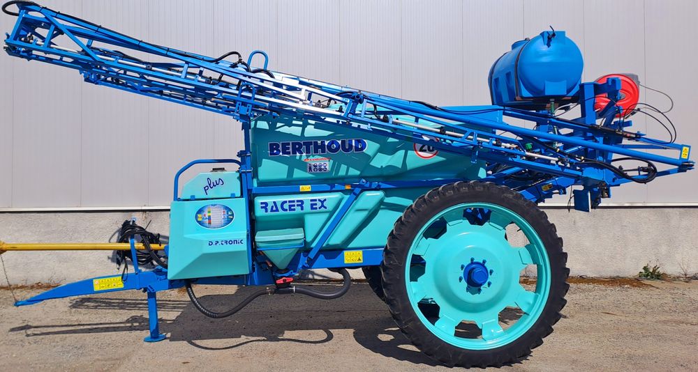 Opryskiwacz Berthoud 3200L 21m