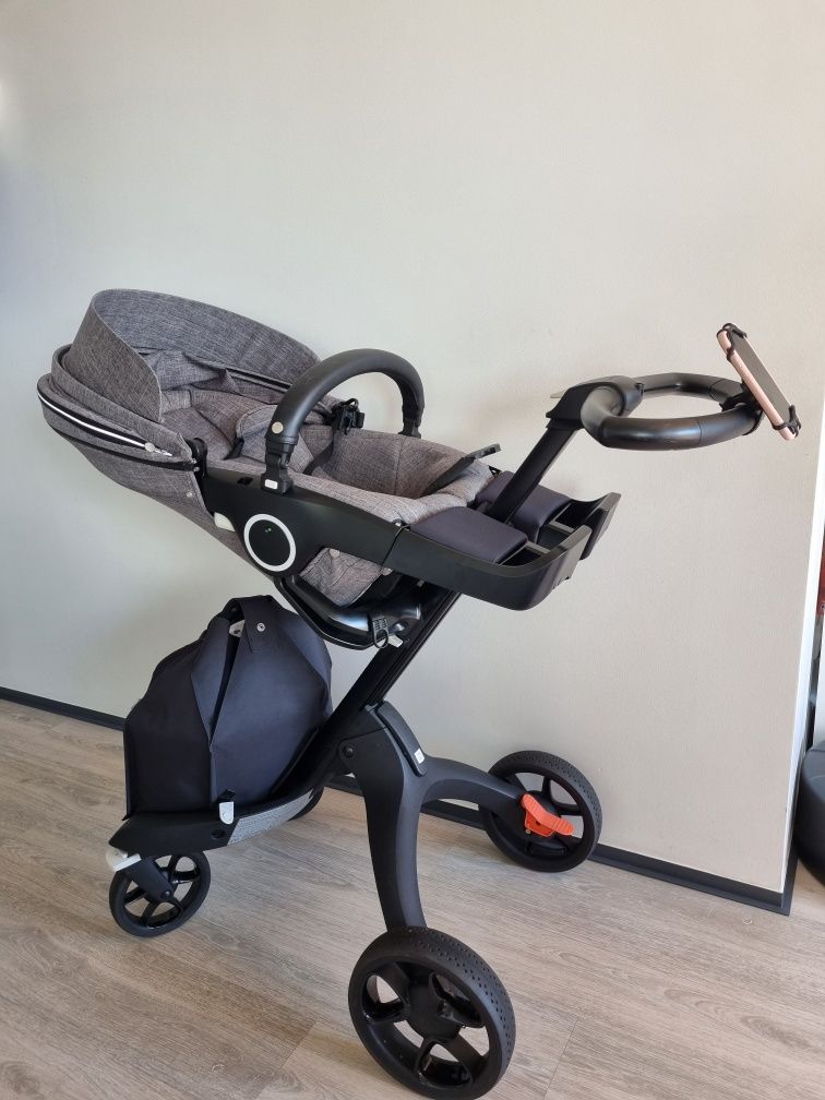 Carrinho bebé Stokke Xplory V6 chassis preto