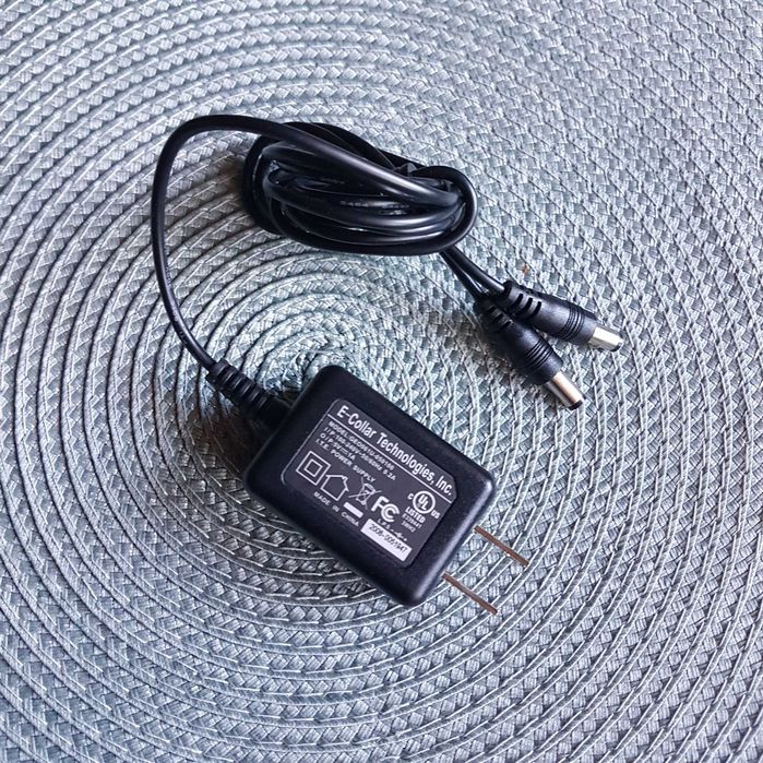 ŁADOWARKA do obroża elektroniczna e-collar 5w 1a nowa oryginał USA
