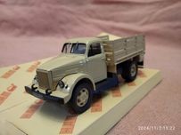 Моделі від Наш автопром Газ 51 і Газ 52.