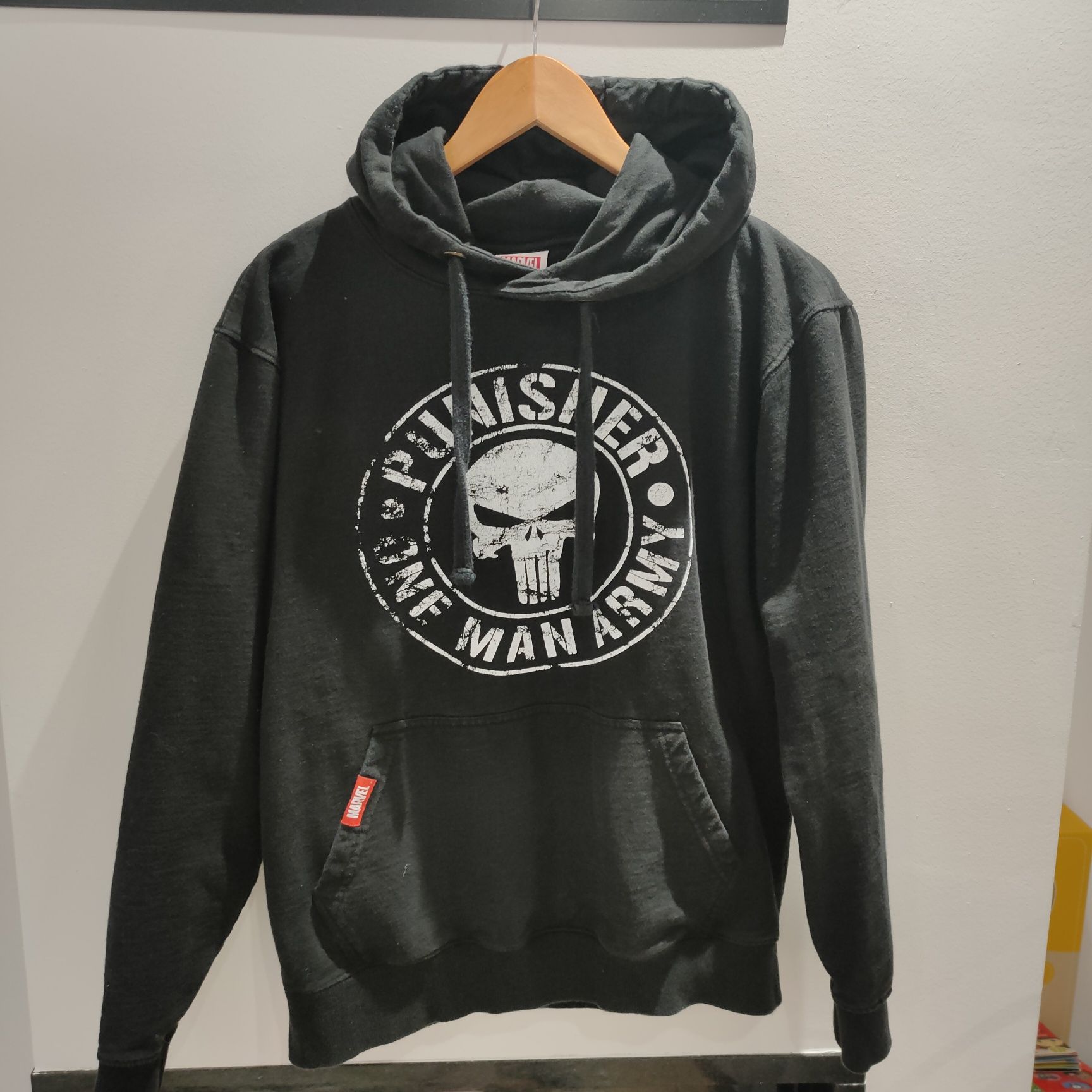 The Punisher Marvel bluza M